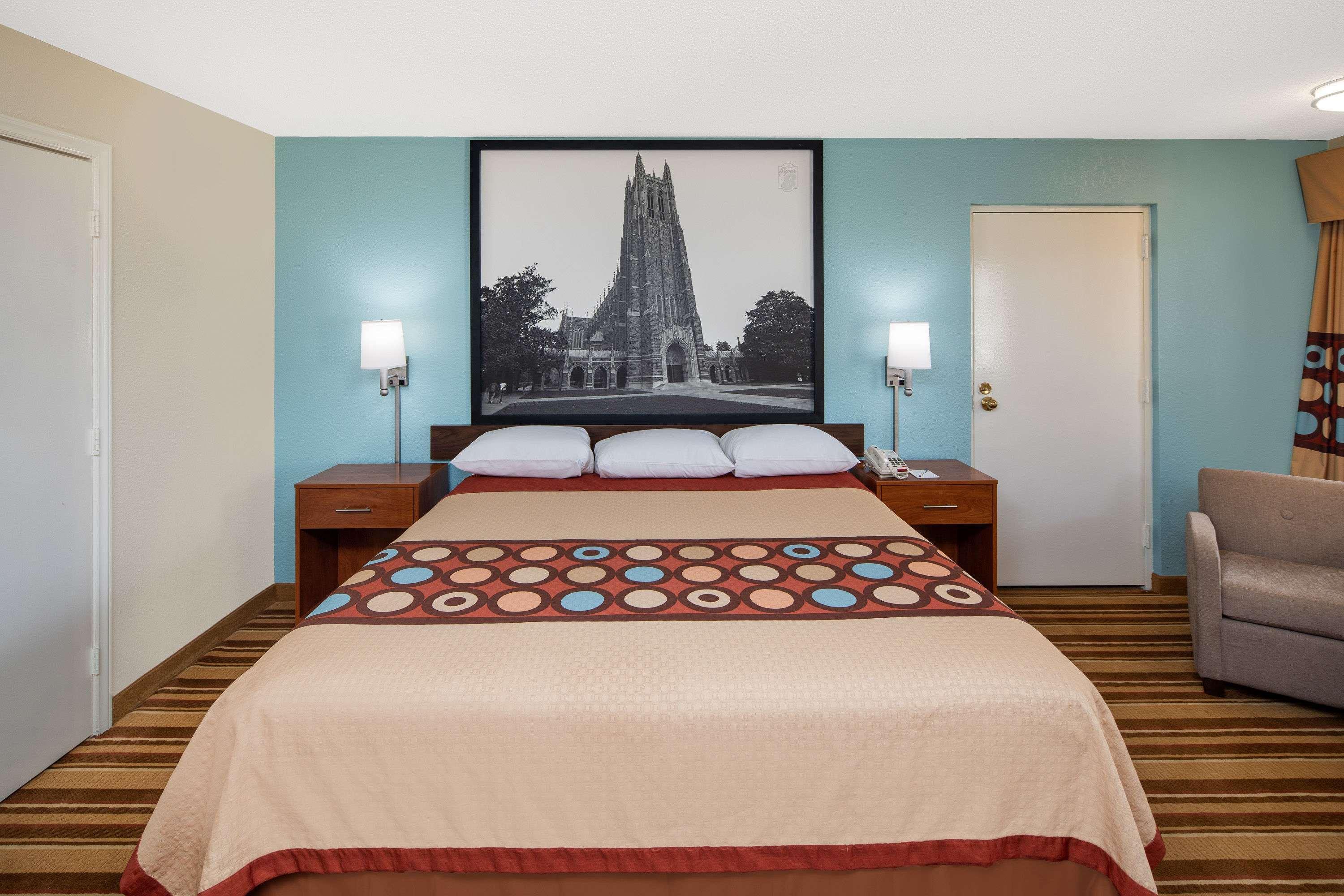 ซูเปอร์ 8 บาย วินด์แฮม เบอร์ลิงตัน Motel ภายนอก รูปภาพ