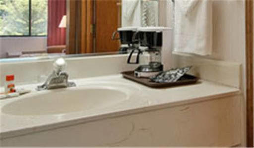 ซูเปอร์ 8 บาย วินด์แฮม เบอร์ลิงตัน Motel ภายนอก รูปภาพ