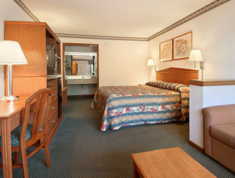 ซูเปอร์ 8 บาย วินด์แฮม เบอร์ลิงตัน Motel ภายนอก รูปภาพ